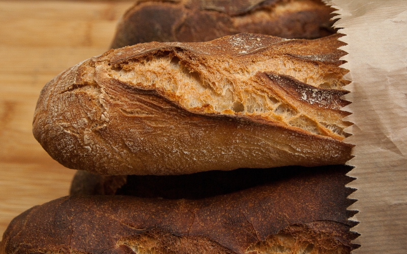 vitrine-VILLARS SUR VAR-min_dish-food-baking-cuisine-bread-bakery-399077-pxhere.com